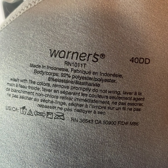 Warner’s Bra - Picture 4 of 4